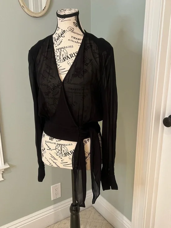 Stockholm Atelier & other Stories Black Sheer Top | SZ 4 |Snap Closure |Like New - Picture 6 of 11